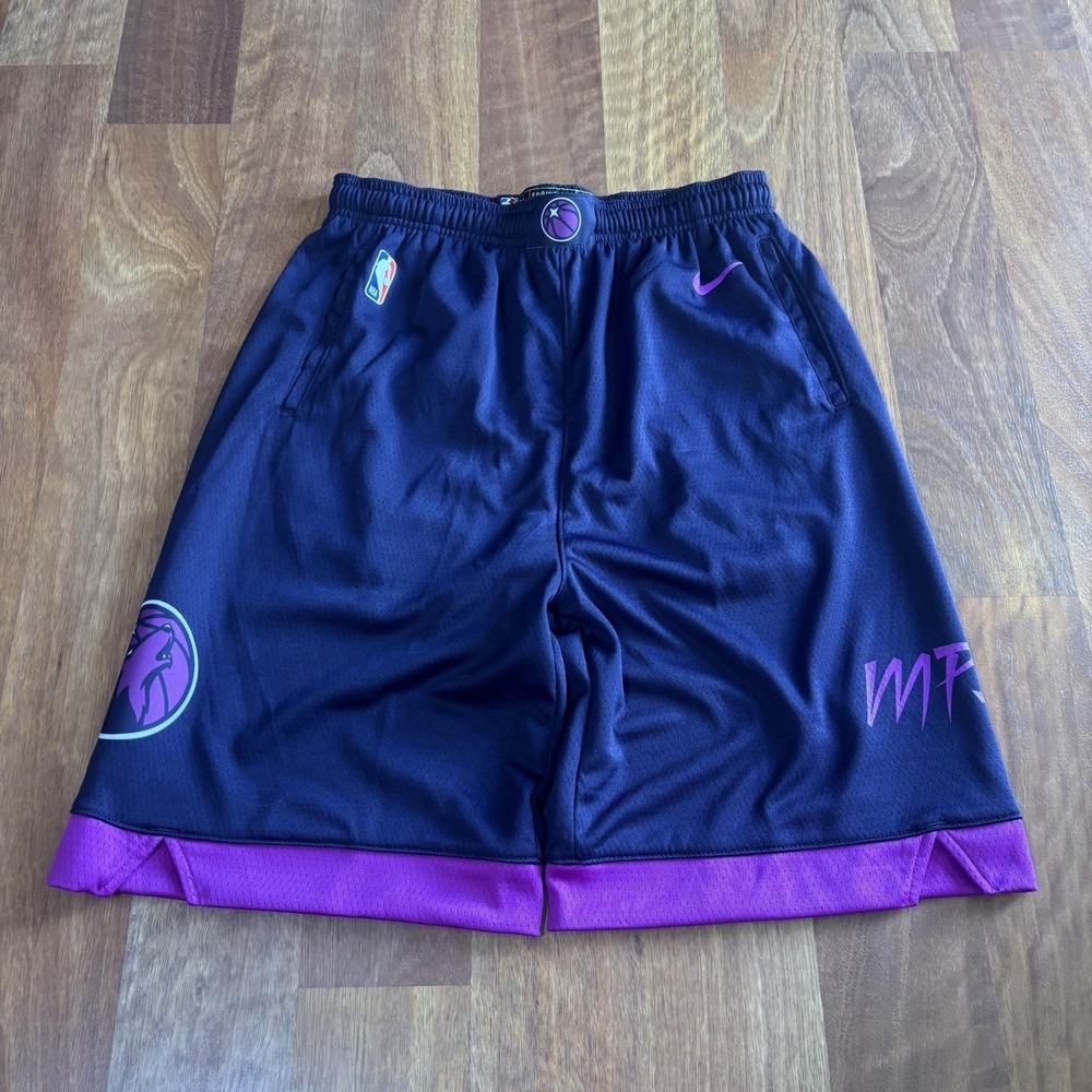 Nike Shorts Youth XL Purple NBA Dri-FIT Basketball Mesh 9 Inseam Wolf Logo